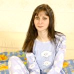 First pic of Live Girls