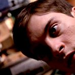 Second pic of VipGalleries.net Tobey Maguire :: FreeMaleCelebrityArchive.com