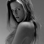 Second pic of :: Largest Nude Celebrities Archive. Brooklyn Decker fully naked! ::