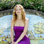 First pic of Heather Graham shows her long legs on film and music festival photoshoot