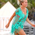 First pic of Kendra Wilkinson fully naked at Largest Celebrities Archive!