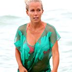 Second pic of Kendra Wilkinson fully naked at Largest Celebrities Archive!