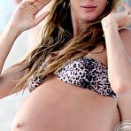Third pic of Gisele Bundchen fully naked at Largest Celebrities Archive!