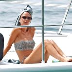 Fourth pic of Victoria Beckham fully naked at Largest Celebrities Archive!