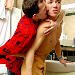Second pic of GaysFuckGuys :: Connor&Allan gay fucking straight guy