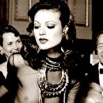 First pic of Shalom Harlow