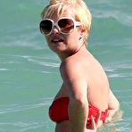 Second pic of Elisha Cuthbert naked photos. Free nude celebrities.