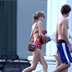 Second pic of Taylor Swift naked celebrities free movies and pictures!