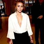 First pic of Olsen Twins Sexy Posing Pictures - Only Good Bits - free pictures of Olsen Twins Sexy Posing Pictures 
nude