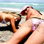 First pic of Ariel Rebel - Ariel Rebel gets and her friend posing at the beach while wearing her cute bikini