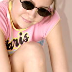Second pic of AndiPink ::: Free Pictures