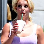 First pic of Britney Spears hard nipples paparazzi shots