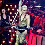 First pic of Pink performs live at the MGM Grand in Las Vegas