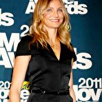 Second pic of Cameron Diaz shows her long legs at 2011 MTV Movie Awards