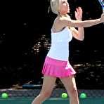 First pic of Heather Locklear takes a tennis lesson in Malibu