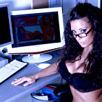 First pic of FoxHQ - Pure Tiffany Glasses