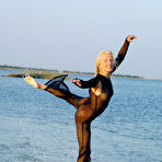 First pic of NATALI F  BY GONCHAROV - OPTIQUE - ORIG. PHOTOS AT 4200 PIXELS - © 2006 MET-ART.COM