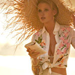Second pic of Lara Stone sexy mags photoshoots