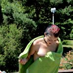First pic of Naked Paradise Free Gallery