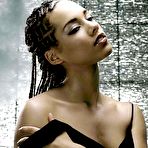 Fourth pic of Alicia Keys various sexy posing mag scans