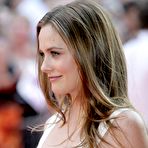 First pic of Alicia Silverstone