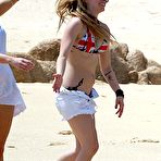 Third pic of Avril Lavigne caught in bikini on the beach in Mexico
