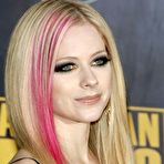 First pic of Avril Lavigne