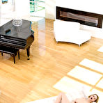 Fourth pic of  : | Single | : Free picture gallery : DDF Busty - Big Boobs, Gianna Michaels, Titty Fucked, Big Tits, Caylian Curtis,Big Breast , Laura M, Busty Babes, Peach :: The Webs Hottest Busty Babes !! The Only Big Breast Site You Will Ever Need | Single | 