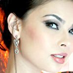 First pic of Tera Patrick pictures