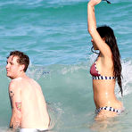 Third pic of Demi Moore wearing a bikini in Mexico