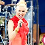 Second pic of Gwen Stefani performs at Good Morning America show