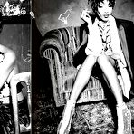 Fourth pic of Naomi Campbell sexy posing scans from mags