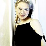 Third pic of Renee Zellweger