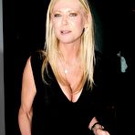 Second pic of Tara Reid shows cleavage in short black dress in Boa Steakhouse