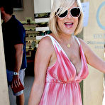 First pic of Tori Spelling nude posing photos