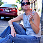 Second pic of PinkFineArt | Mina Jeans Curb Smoking from Smoking Mina