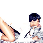 Fourth pic of Rihanna sexy and braless mag photos