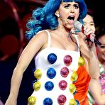 First pic of Katy Perry sexy performs live on the stage in Montreal