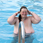 First pic of Outdoor Mature - Hot Daily Updates!