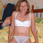 Fourth pic of Best Amateur Mommies - Free Gallery!