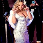First pic of Mariah Carey shows deep cleavage on the stage