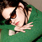 Second pic of Kristen Stewart sexy posing scans from magazines