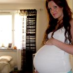 First pic of Pregnant Girlfriends