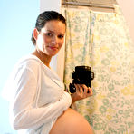 Second pic of Happy Preggo Amateur