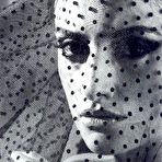 First pic of Penelope Cruz