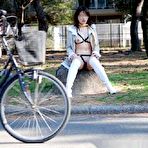 Third pic of Naked Street