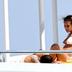 Second pic of Alicia Keys in white bikini pregnant on a boat