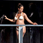 Fourth pic of Alicia Keys in white bikini pregnant on a boat