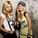 First pic of Alyson Michalka posing with her sister mag photoshoot