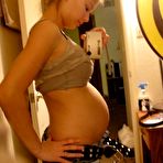 First pic of Pregnant Girlfriends